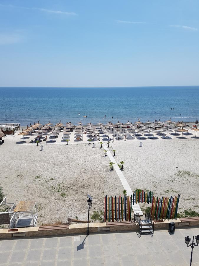 Constantinos Apartment Mamaia Nord Navodari Ngoại thất bức ảnh